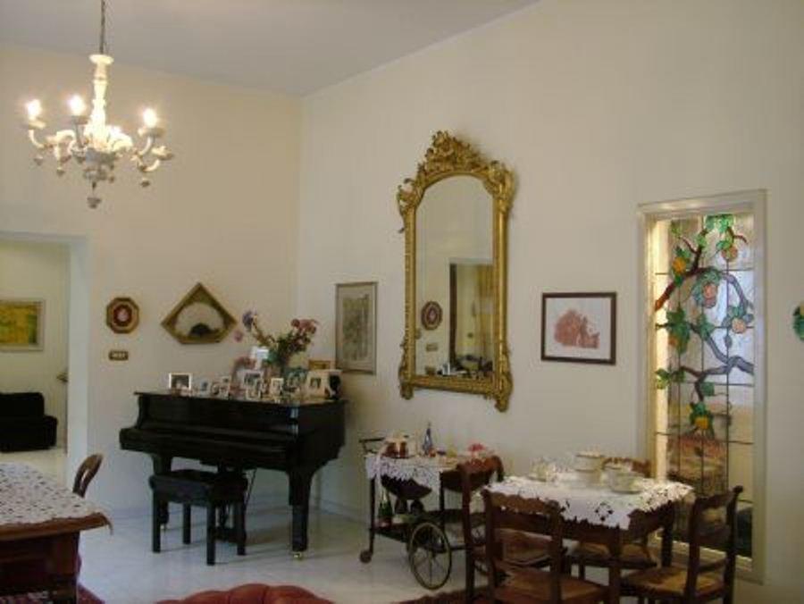 B&B Chez Caroline Napels Buitenkant foto